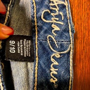 Ariya Jeans